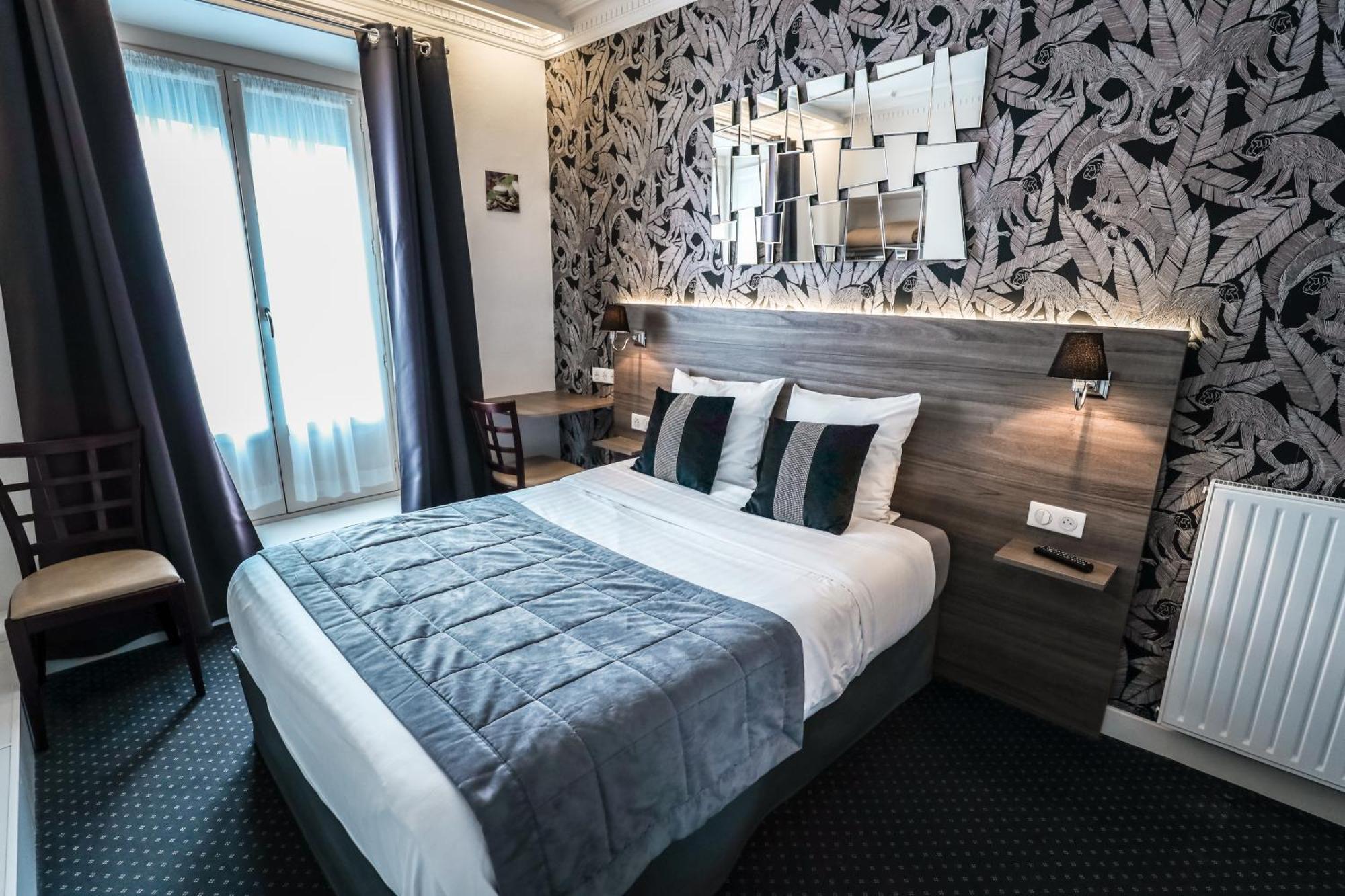 Hotel De La Ta Rennes Rum bild